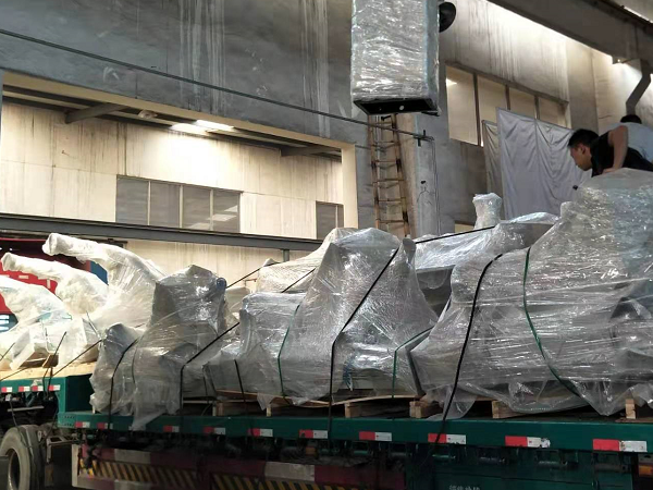 節(jié)能無(wú)氣噴砂機(jī)